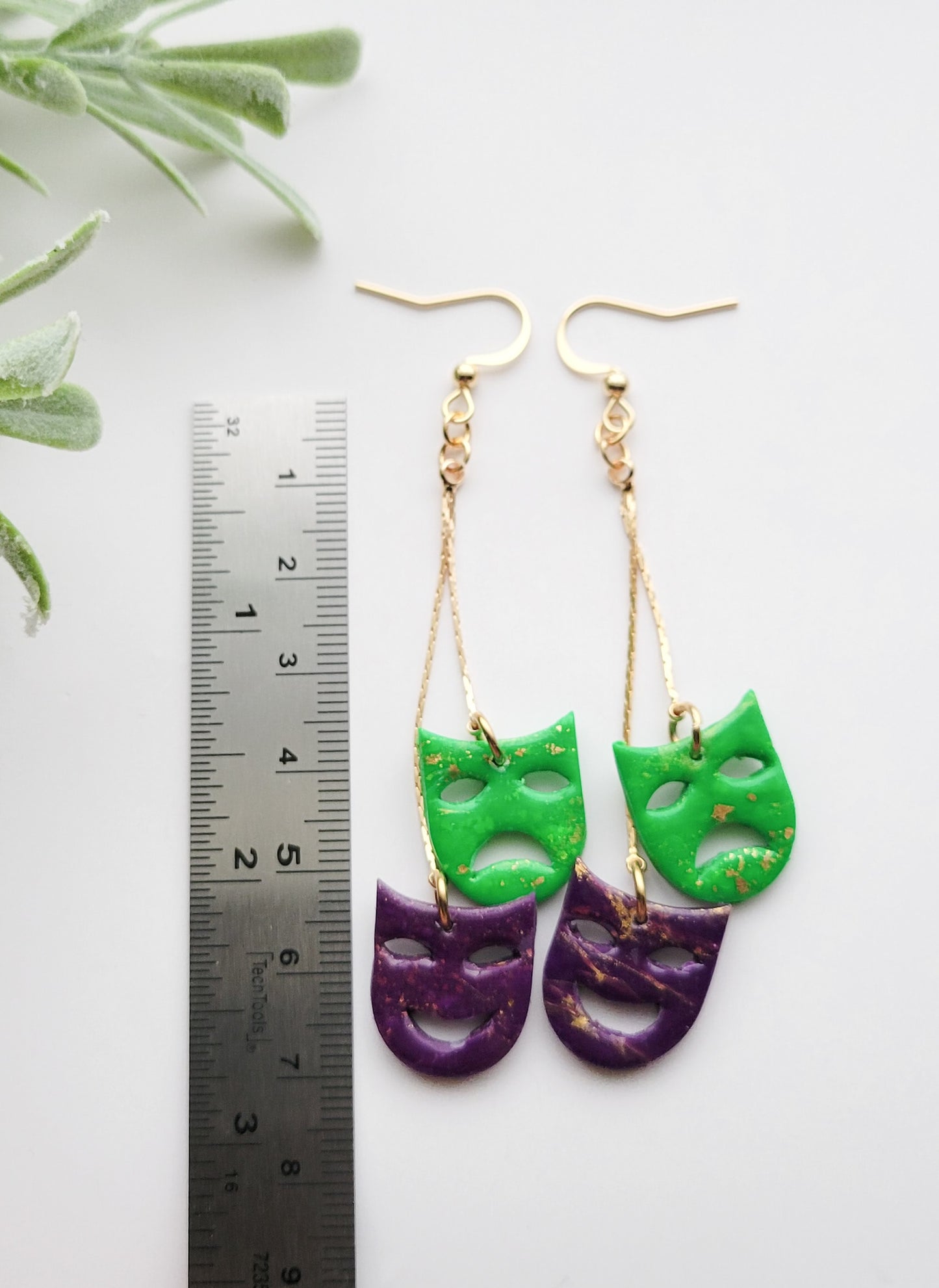 Mardi Gras Mask Dangle