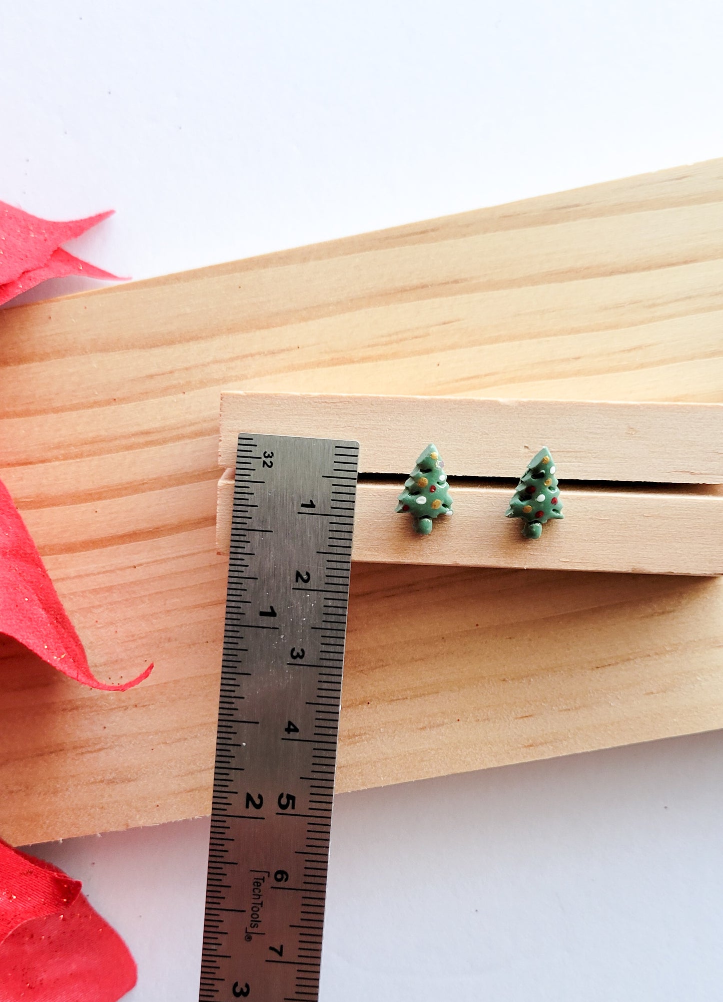 Christmas Tree Studs