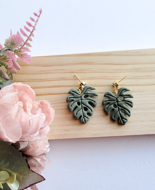 Fancy Monstera Dangle